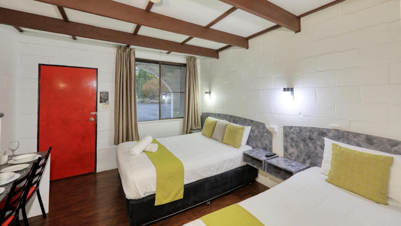 Azalea Motel Coonabarabran Εξωτερικό φωτογραφία