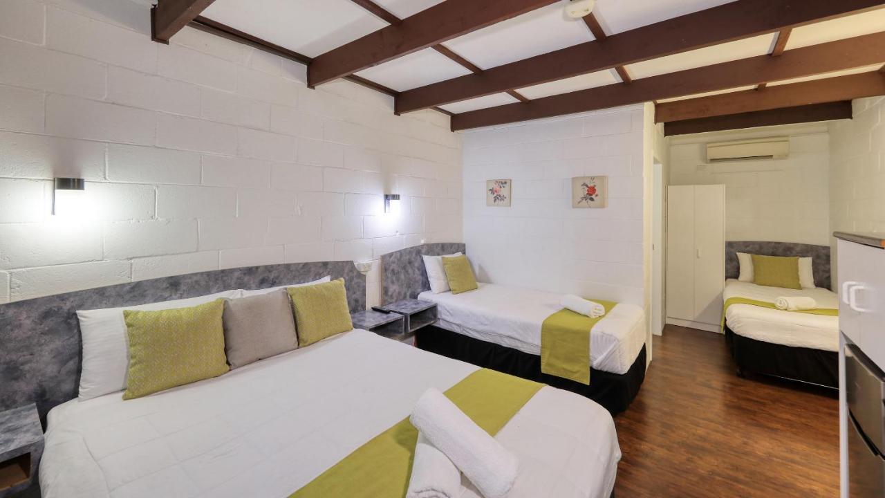 Azalea Motel Coonabarabran Εξωτερικό φωτογραφία