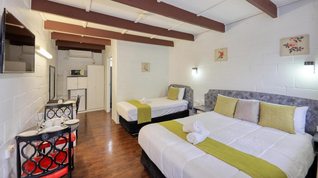 Azalea Motel Coonabarabran Εξωτερικό φωτογραφία