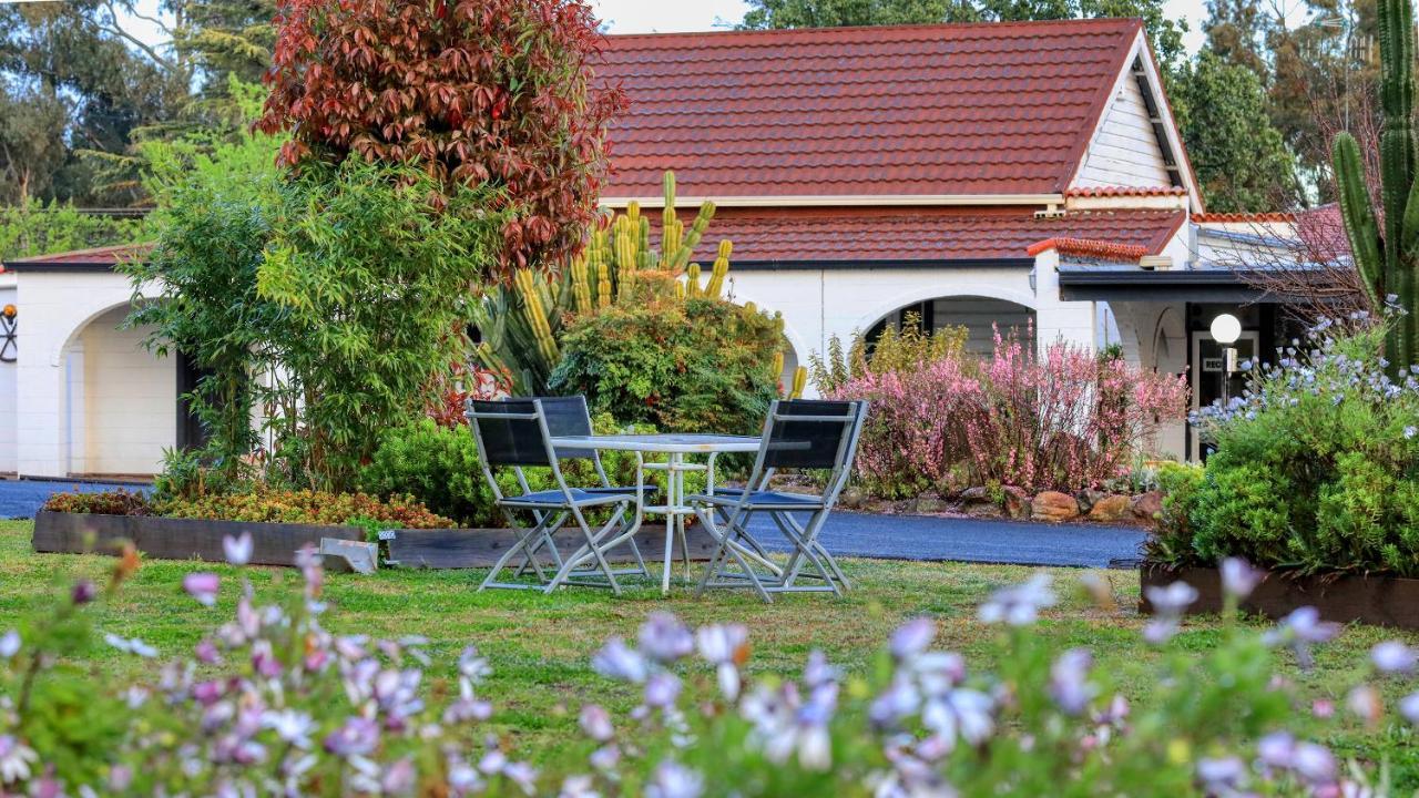Azalea Motel Coonabarabran Εξωτερικό φωτογραφία