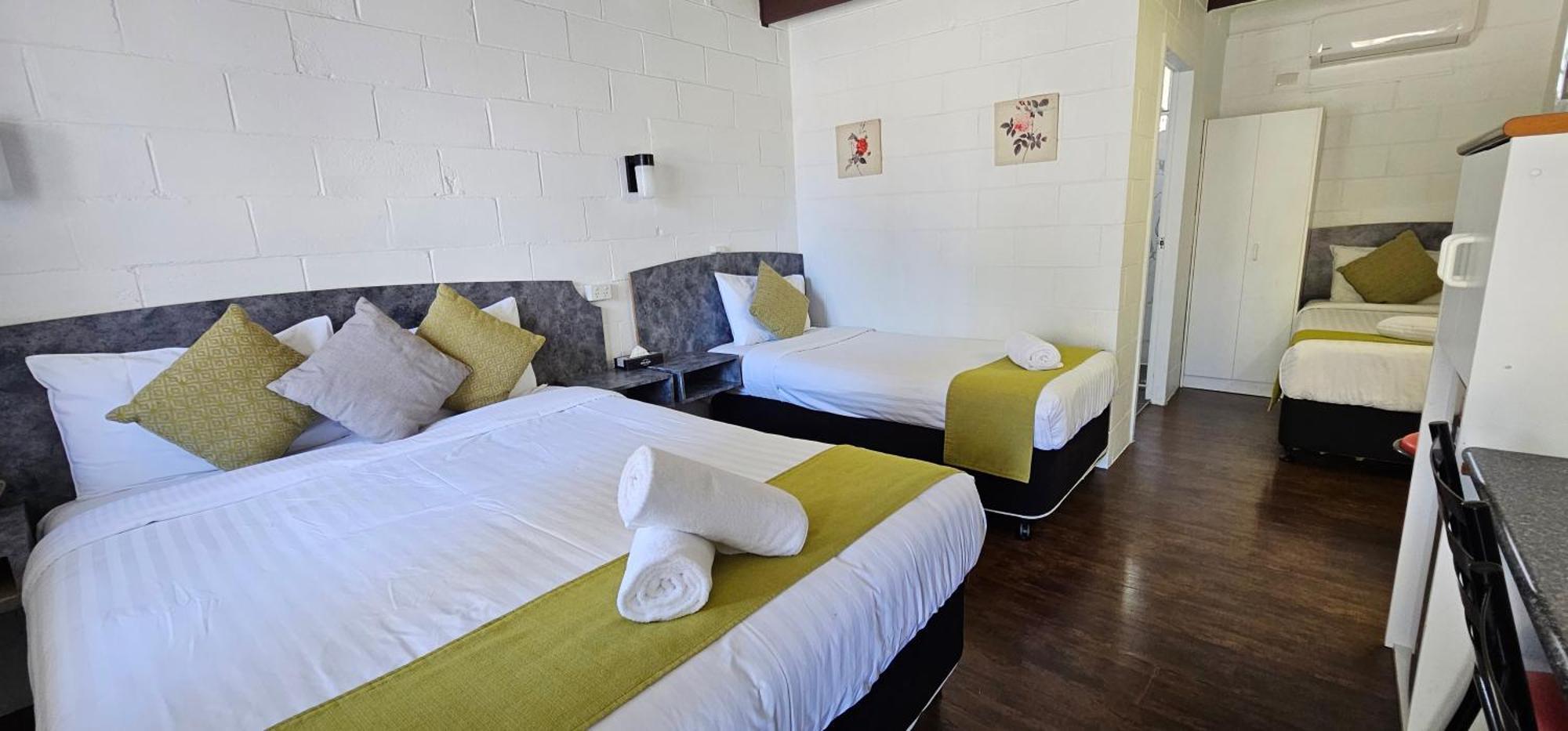 Azalea Motel Coonabarabran Εξωτερικό φωτογραφία